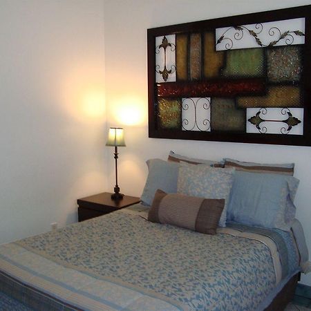 The Pershing Suites West Palm Beach Exterior photo